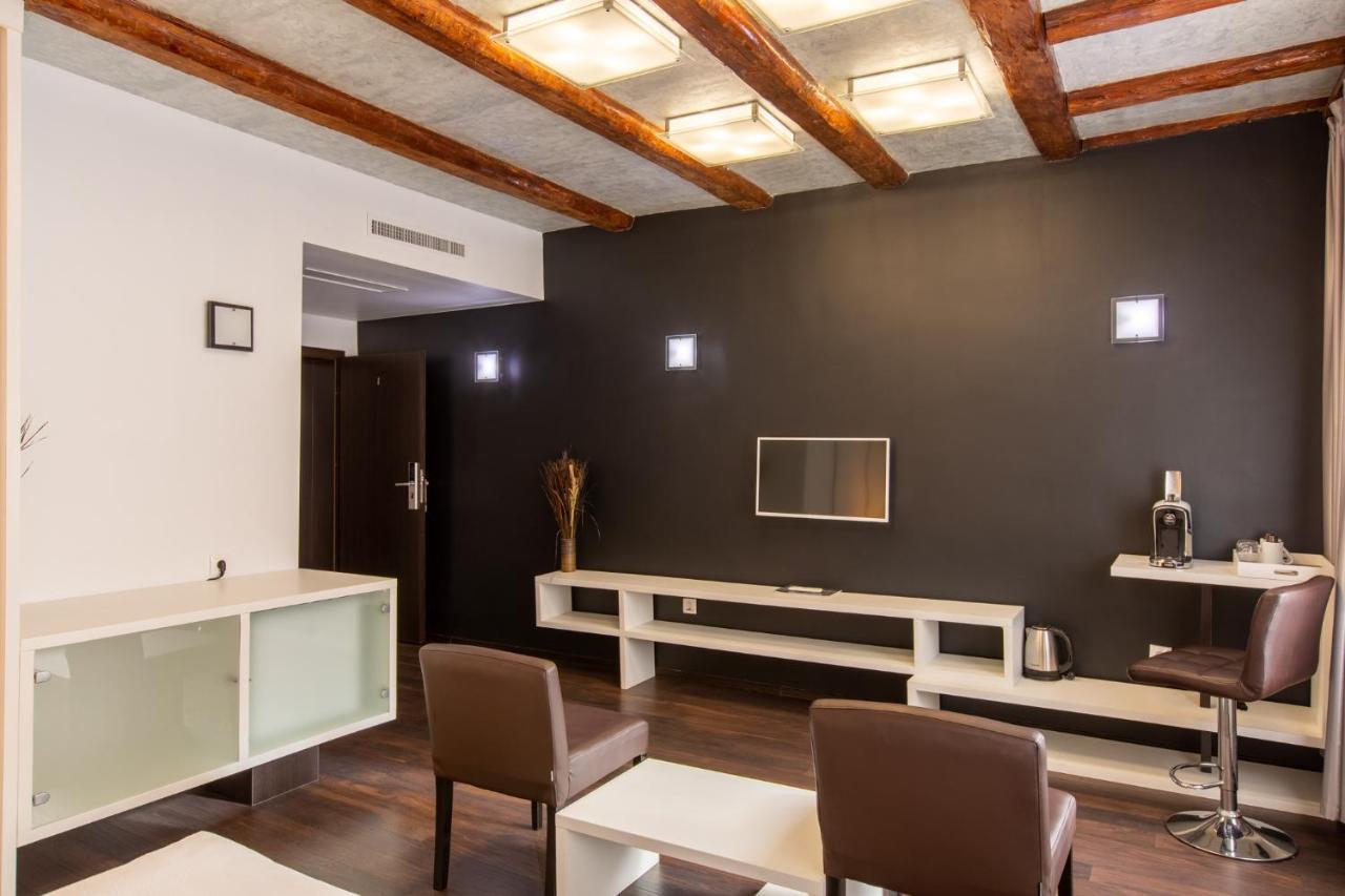 Vendi Grand Square Residence Sibiu Extérieur photo