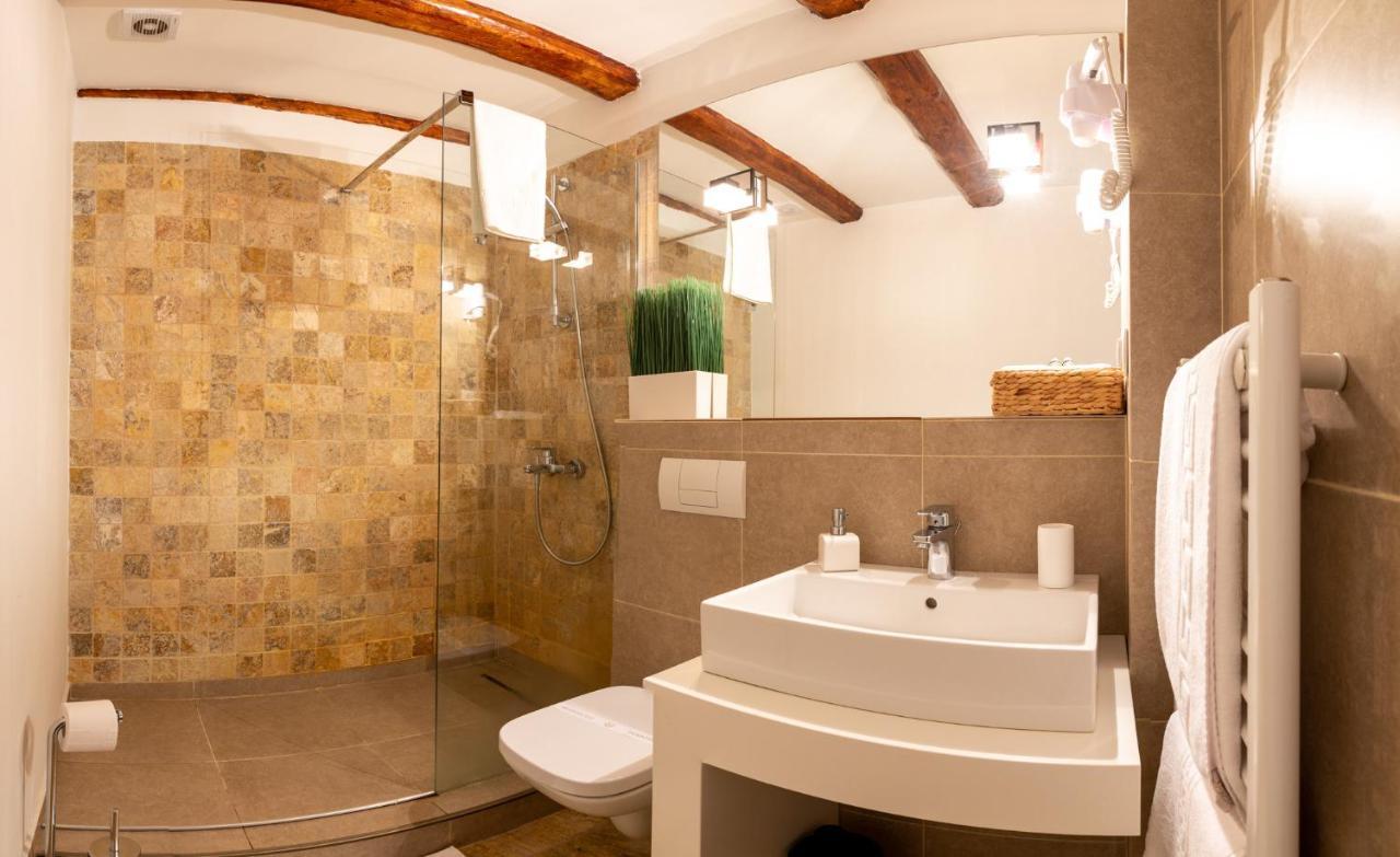 Vendi Grand Square Residence Sibiu Extérieur photo